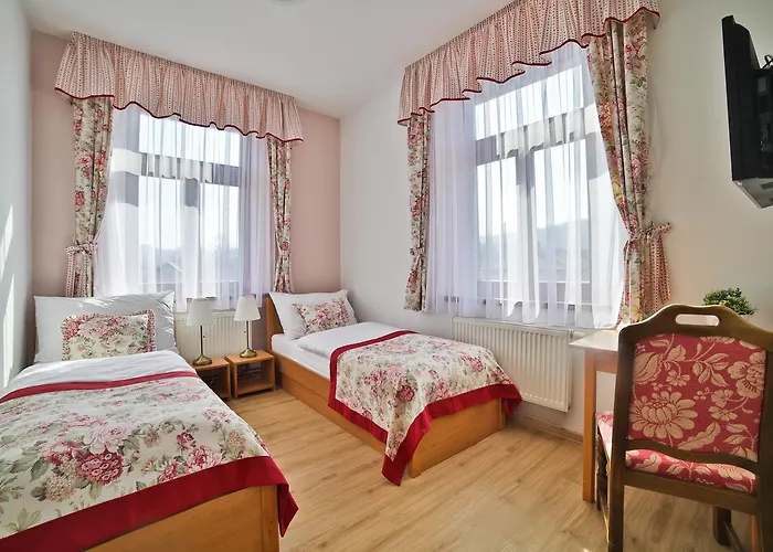 Affittacamere Penzion Karlštejn 3*