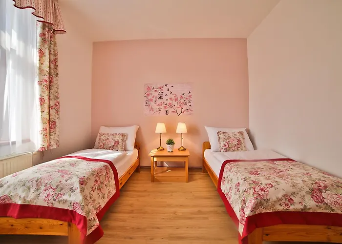 Affittacamere Penzion Karlštejn 3*